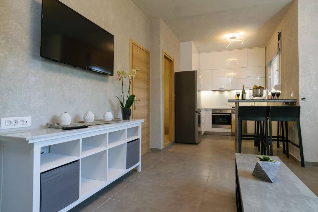 Konstantinos , Luxury Maisonette In Chania